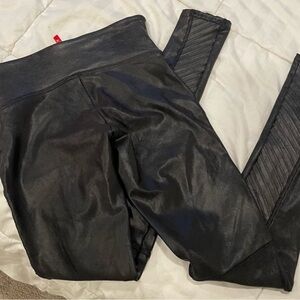 Spanx leggings 🎀